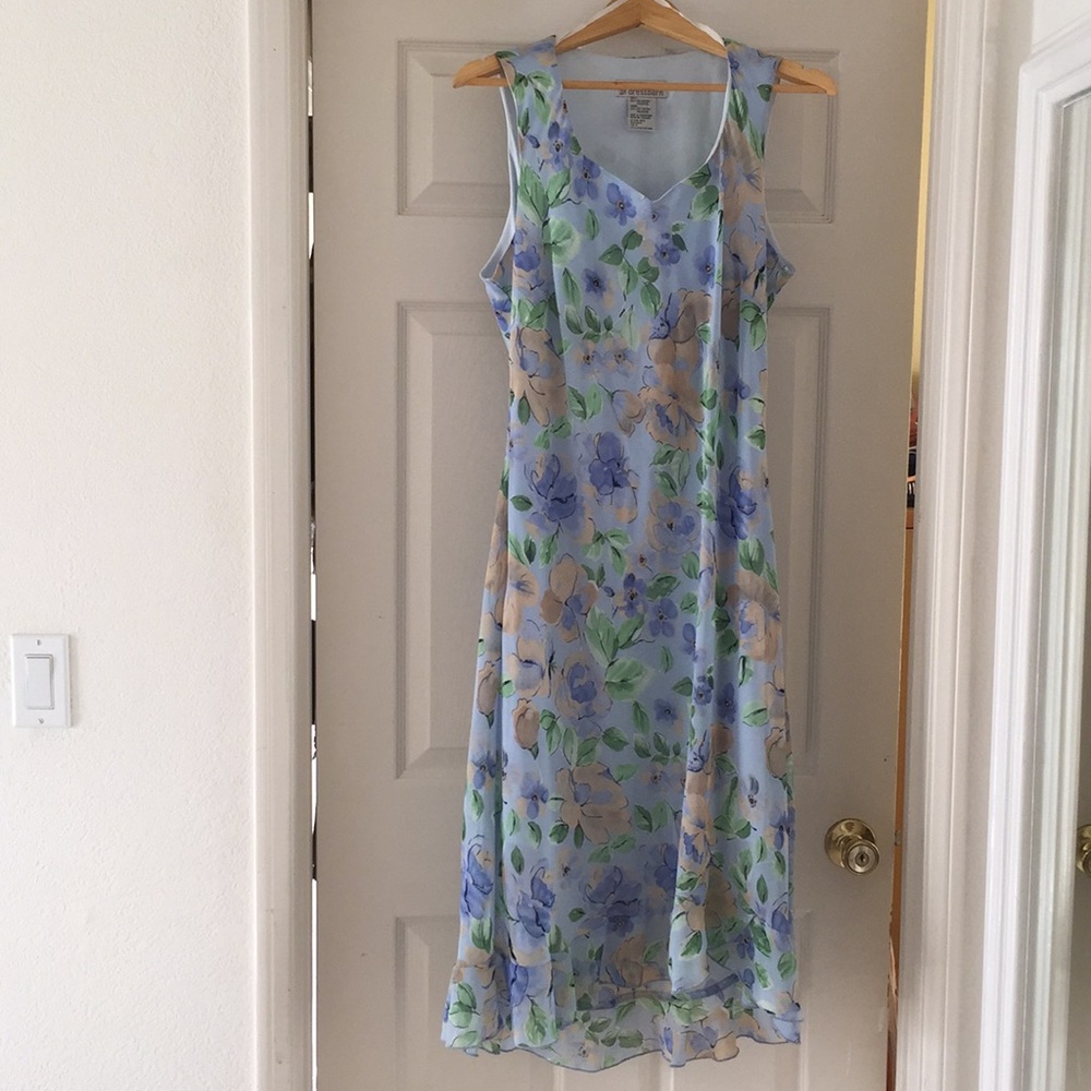 Dress Barn Hi Lo sleeveless ruffle hem dress